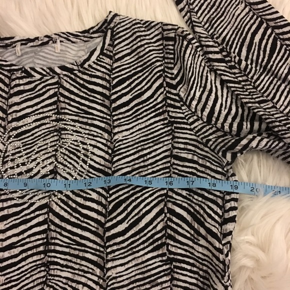 MIchael Kors | Zebra print top | has bling!! - Picture 4 of 8